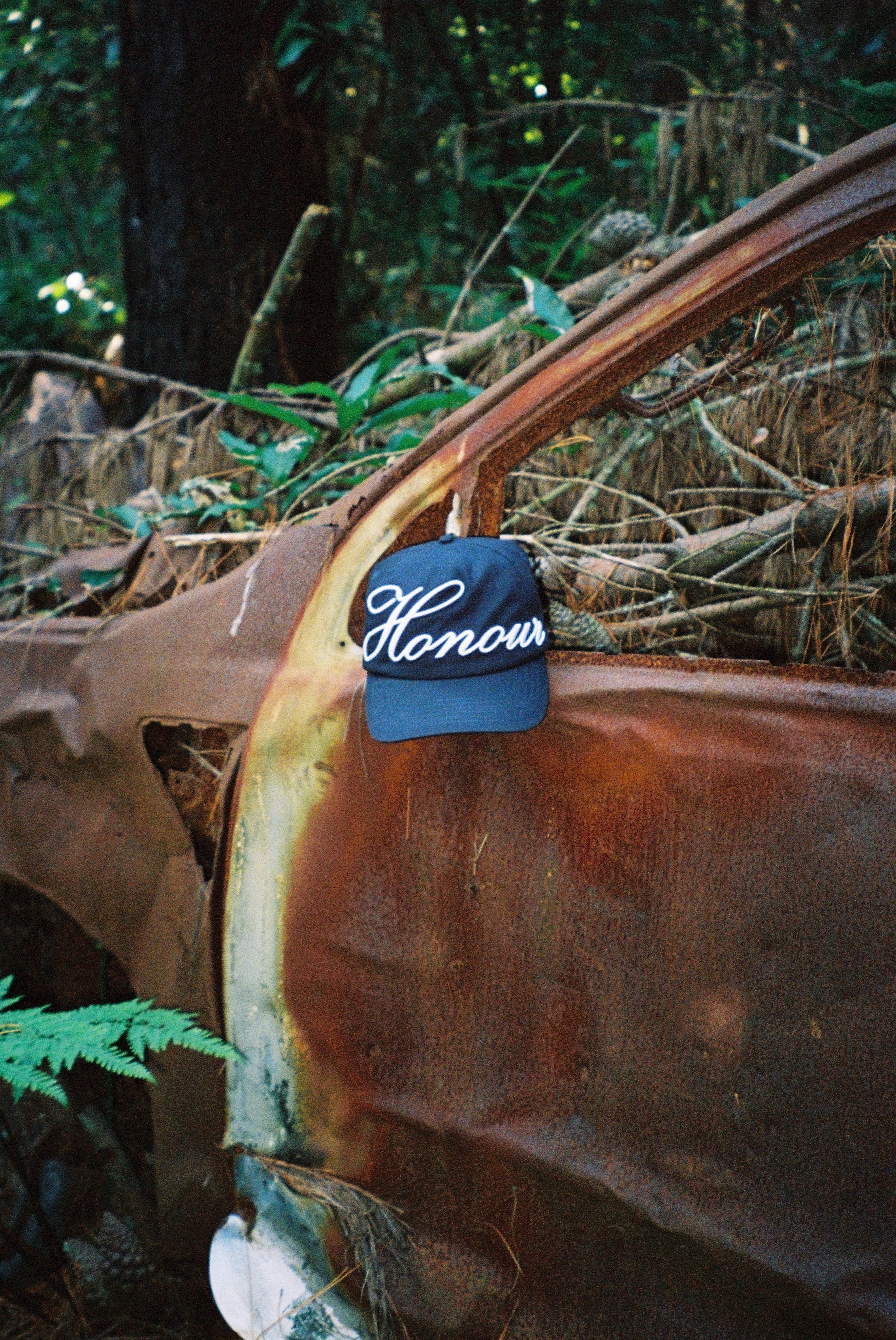 HONOUR Heritage Script Adjustable Hat 'Navy'
