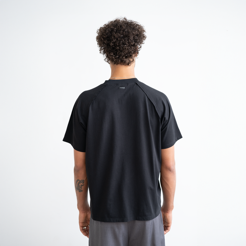 Honour Frayed Tee 'Black'