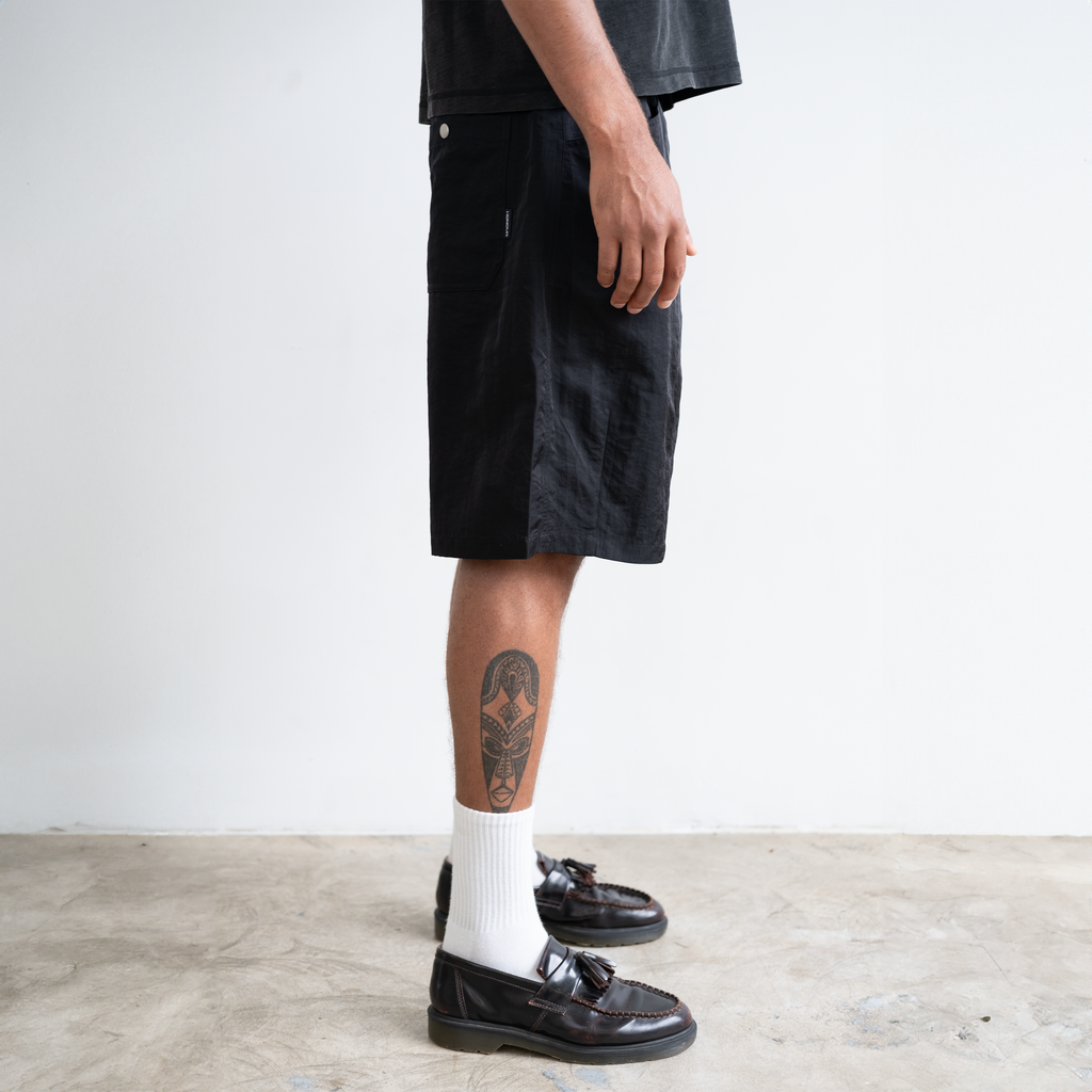 Honour Dart Short 'Black'