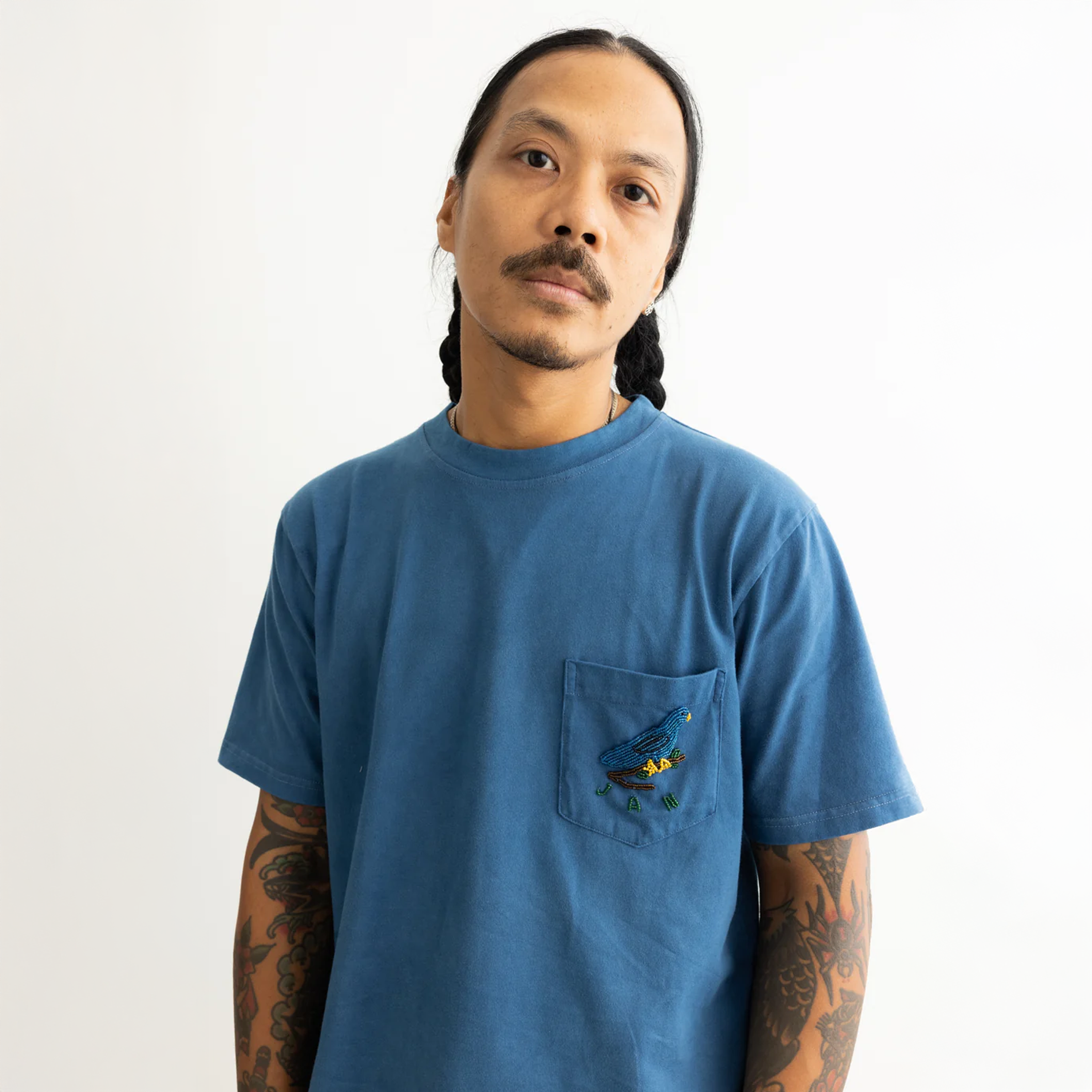 Jan Koleksi Burung Pocket Tee "Indigo"