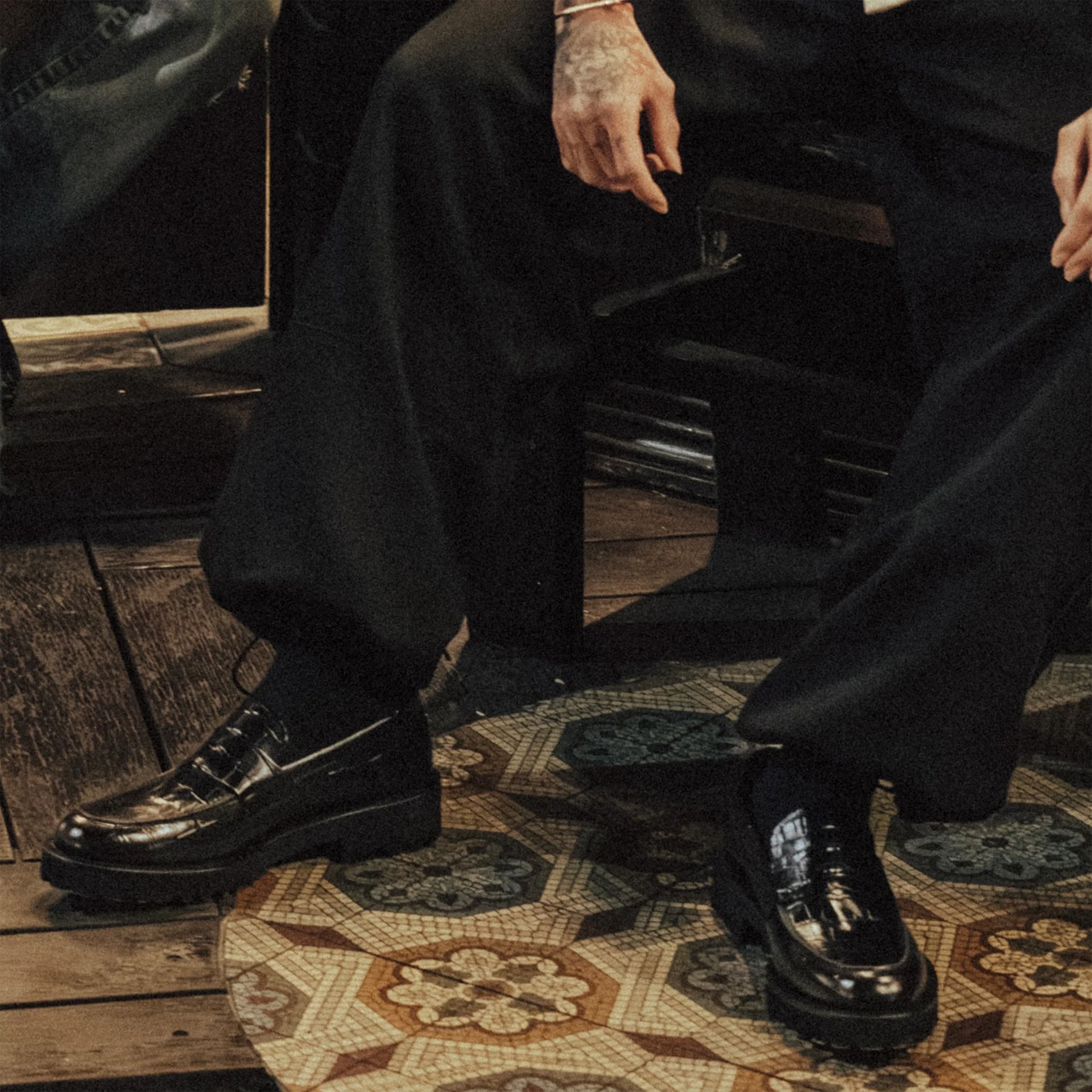 Kenford New Classic Coin Loafers "Black Crocodile"