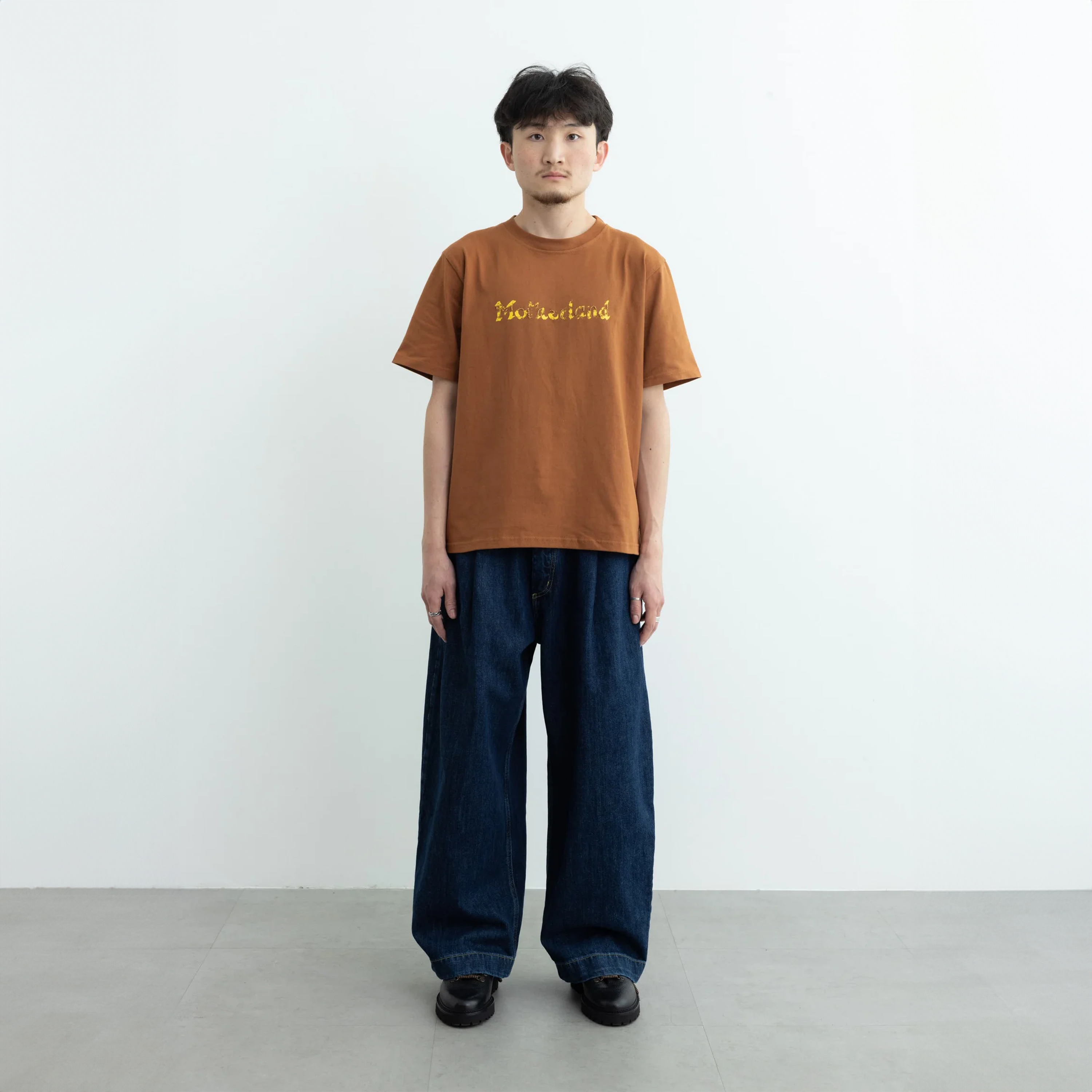 Jan Koleksi Motherland Tee